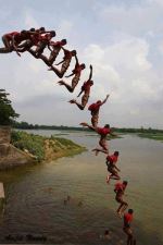 Play Teacher From Nature